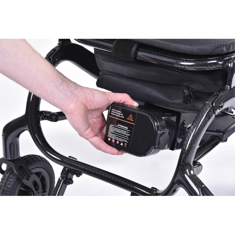 Quickie Q50 R Carbon Folding Powerchair - Image 4