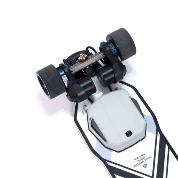 Backfire Zealot X Electric Skateboard - Image 3