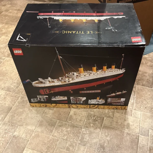 LEGO 10294 Titanic Brand New in Sealed Box w/original lego shipping box - Image 5