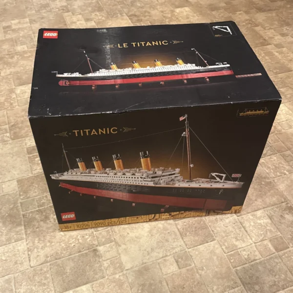 LEGO 10294 Titanic Brand New in Sealed Box w/original lego shipping box - Image 3