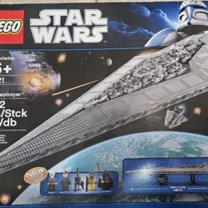 LEGO Star Wars: Super Star Destroyer 10221 (New in Sealed Box)