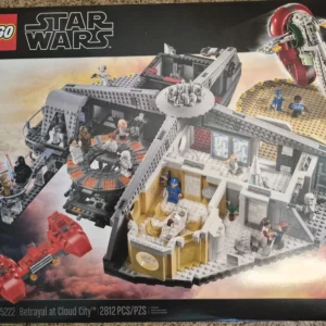 LEGO Star Wars: Betrayal at Cloud City (75222) UCS Brand New Retired