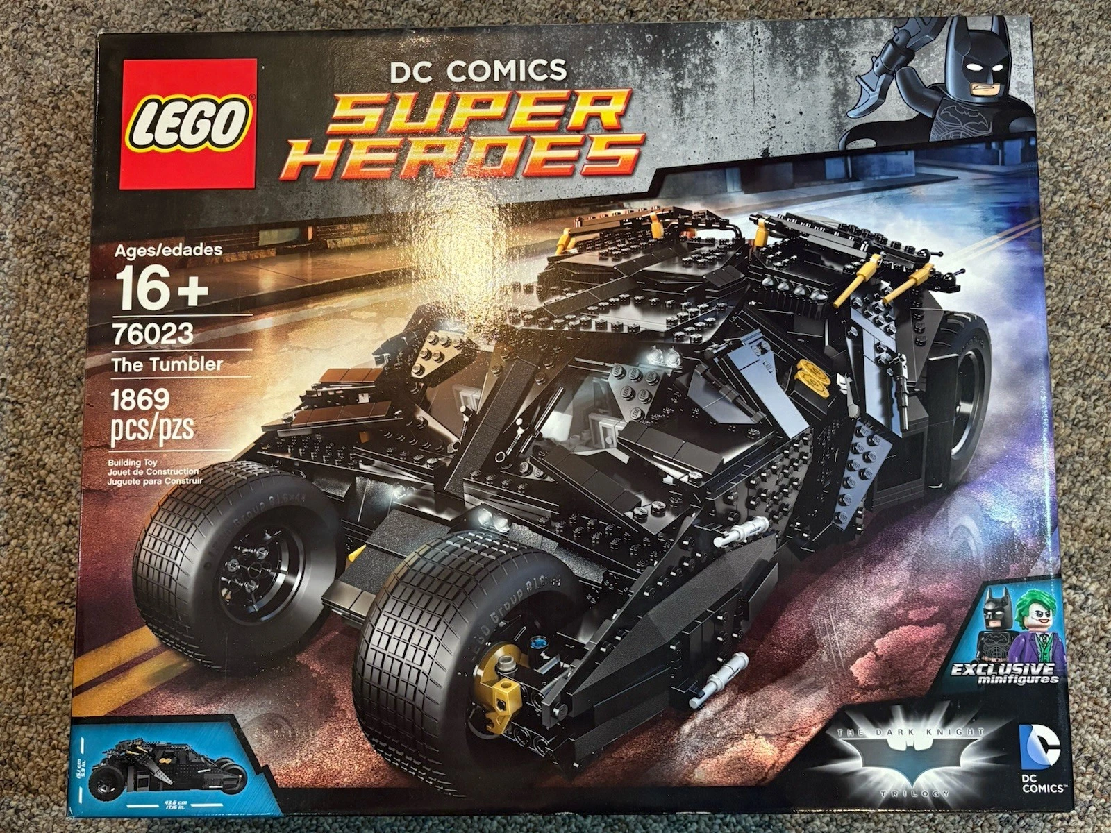 LEGO DC Comics Super Heroes: The Tumbler (76023) *Still Factory Sealed