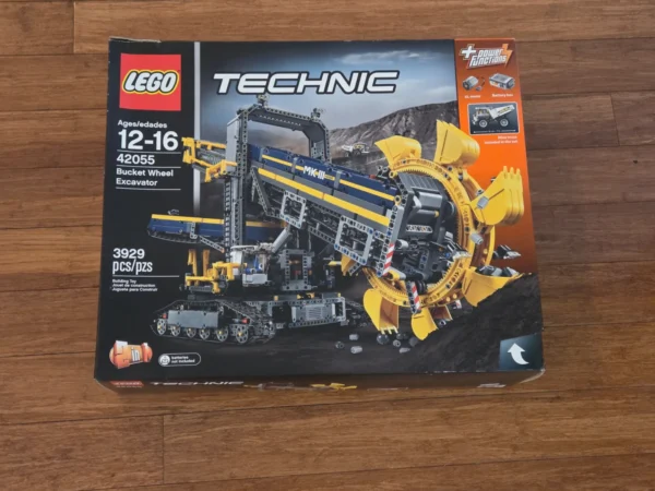 LEGO Technic Bucket Wheel Excavator (42055), Retired, New & Sealed
