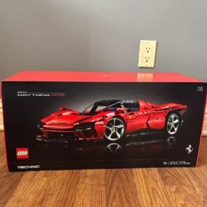 Lego Technic Ferrari Daytona SP3 (42143) AUTHENTIC LEGO