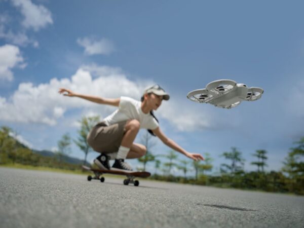 DJI Neo Motion Fly More Combo - Image 2