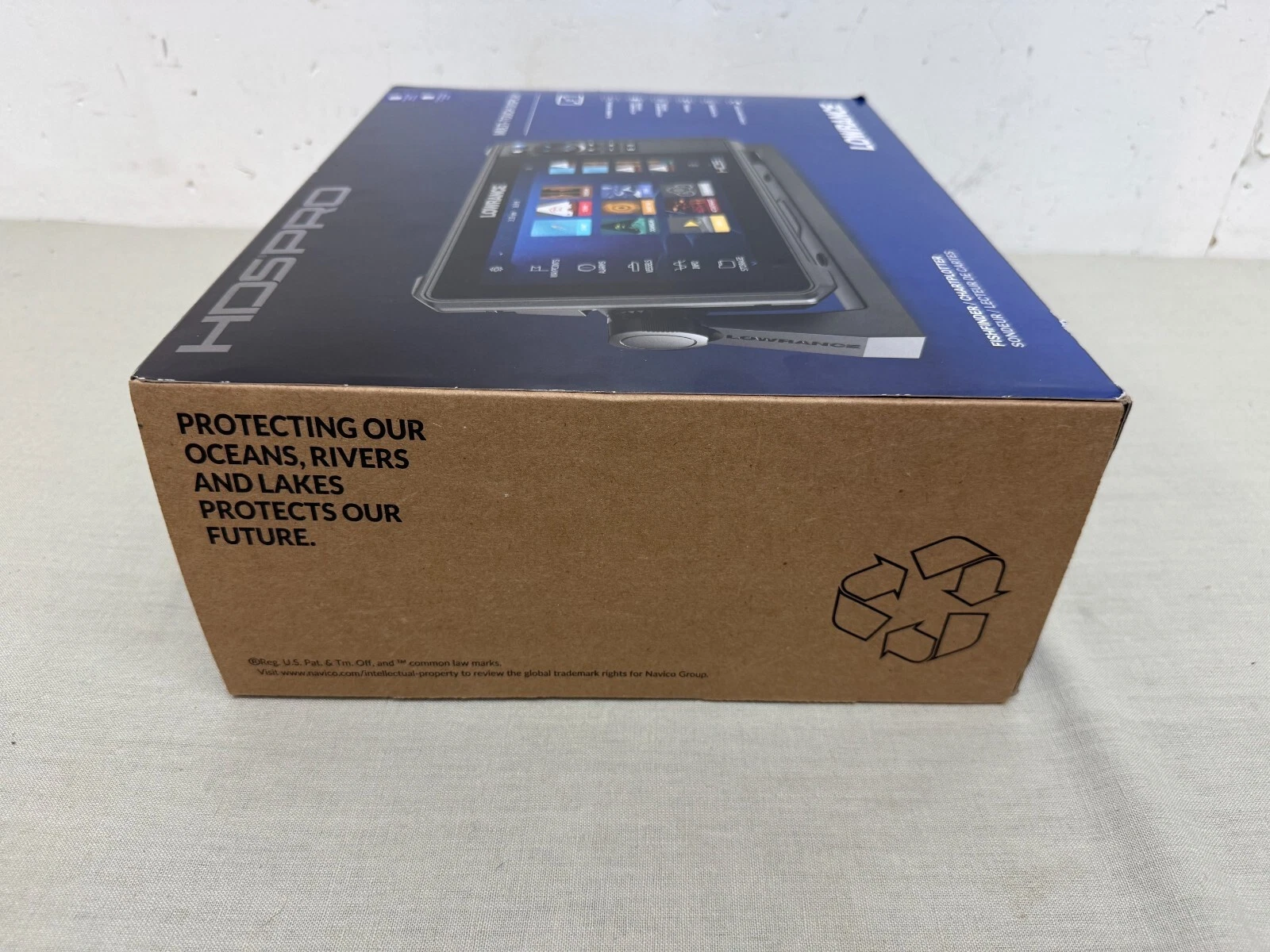 Lowrance HDS PRO 9 ActiveImaging HD 3-in-1 Transducer US C-Map 000-15981-001